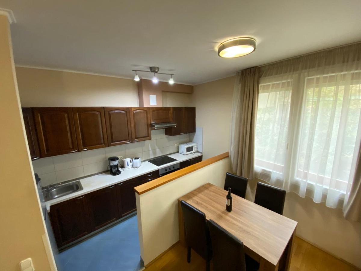 בודפשט Gozsdu Apartment - Eszterhaz מראה חיצוני תמונה